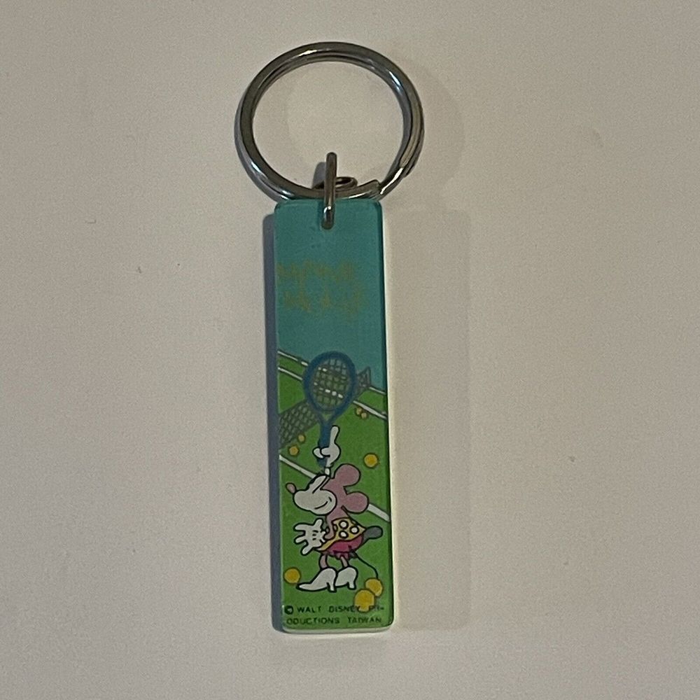 Vintage Walt‎ Disney Minnie Mouse Tennis Key Chain Key Fob Key Ring